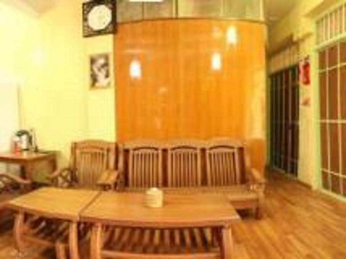 Yee Shin Guest House Hsipaw Bagian luar foto